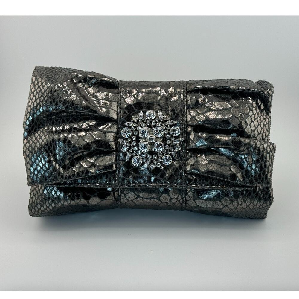 Vintage Silver Metallic Iman Handbag Removable Shoulder Strap Clutch Purse